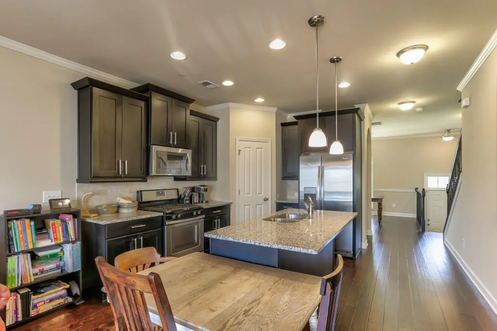 7544 Highlands Point, Atlanta, Georgia 30328, 3 Bedrooms Bedrooms, ,3 BathroomsBathrooms,Residential,Sold,7544 Highlands Point,5918298 7544 Highlands Point, Atlanta, Georgia 30328, 3 Bedrooms Bedrooms, ,3 BathroomsBathrooms,Residential,Sold,7544 Highlands Point,5918298