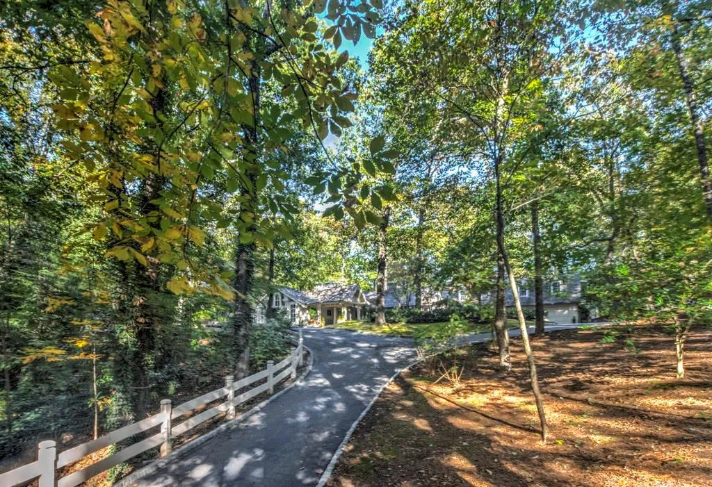 4159 Conway Valley Road Nw, Atlanta, Georgia 30327, 4 Bedrooms Bedrooms, ,5 BathroomsBathrooms,Residential,Sold,4159 Conway Valley Road Nw,5928647