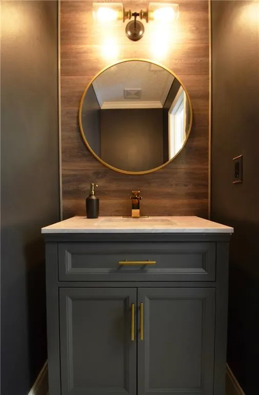 239 Peachtree Hollow Court, Atlanta, Georgia 30328, 3 Bedrooms Bedrooms, ,2 BathroomsBathrooms,Residential,Sold,239 Peachtree Hollow Court,5821125