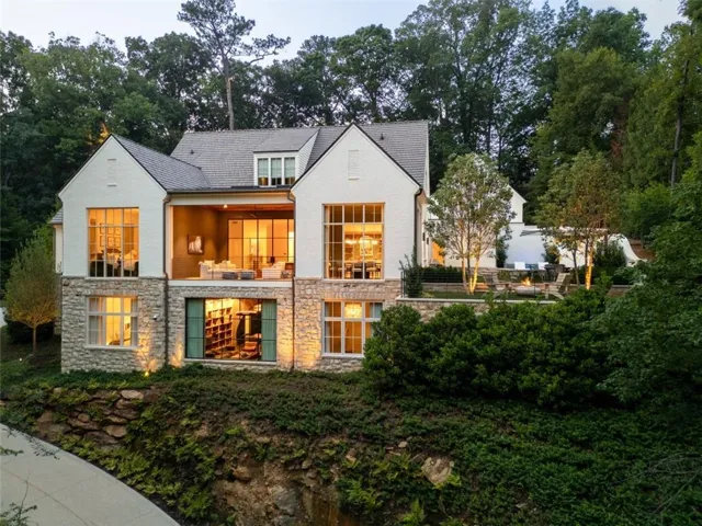 365 Valley Road Nw, Atlanta, Georgia 30327