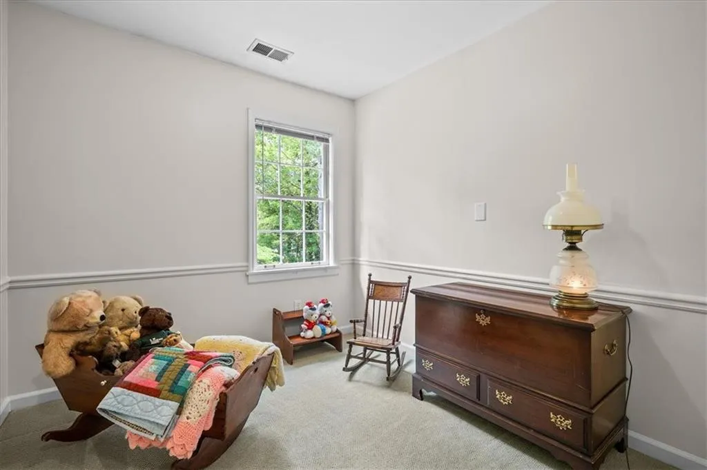 9570 Roberts Drive, Sandy Springs, Georgia 30350, 4 Bedrooms Bedrooms, ,3 BathroomsBathrooms,Residential,Sold,9570 Roberts Drive,7221845