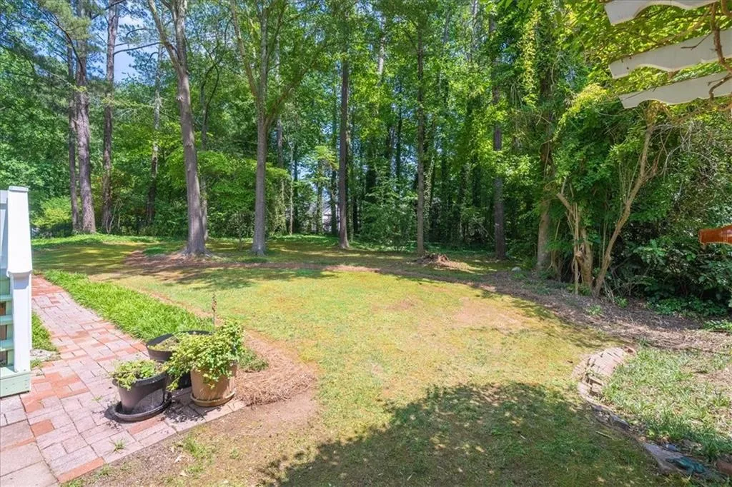 9570 Roberts Drive, Sandy Springs, Georgia 30350, 4 Bedrooms Bedrooms, ,3 BathroomsBathrooms,Residential,Sold,9570 Roberts Drive,7221845
