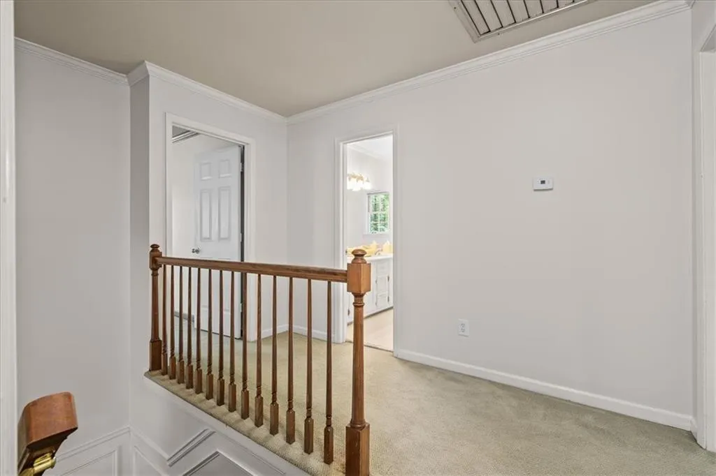 9570 Roberts Drive, Sandy Springs, Georgia 30350, 4 Bedrooms Bedrooms, ,3 BathroomsBathrooms,Residential,Sold,9570 Roberts Drive,7221845