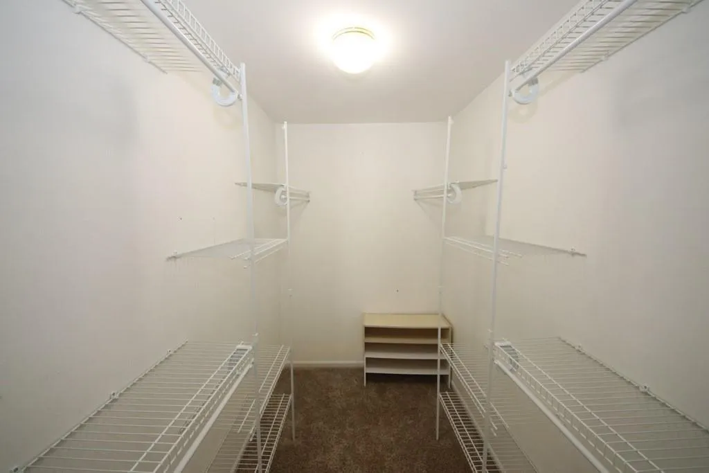 6851 Roswell Road Unit D-15, Sandy Springs, Georgia 30328, 3 Bedrooms Bedrooms, ,2 BathroomsBathrooms,Residential,Sold,6851 Roswell Road Unit D-15,6901859