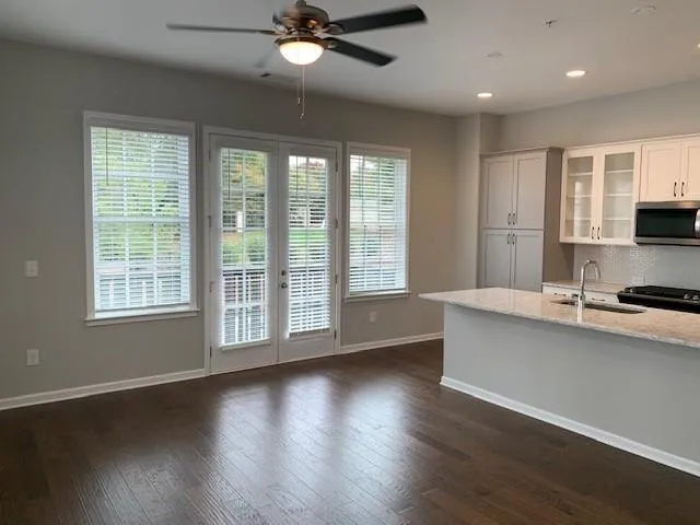 6422 Canopy Drive Unit 612, Sandy Springs, Georgia 30328, 1 Bedroom Bedrooms, ,1 BathroomBathrooms,Residential,Sold,6422 Canopy Drive Unit 612,6637597