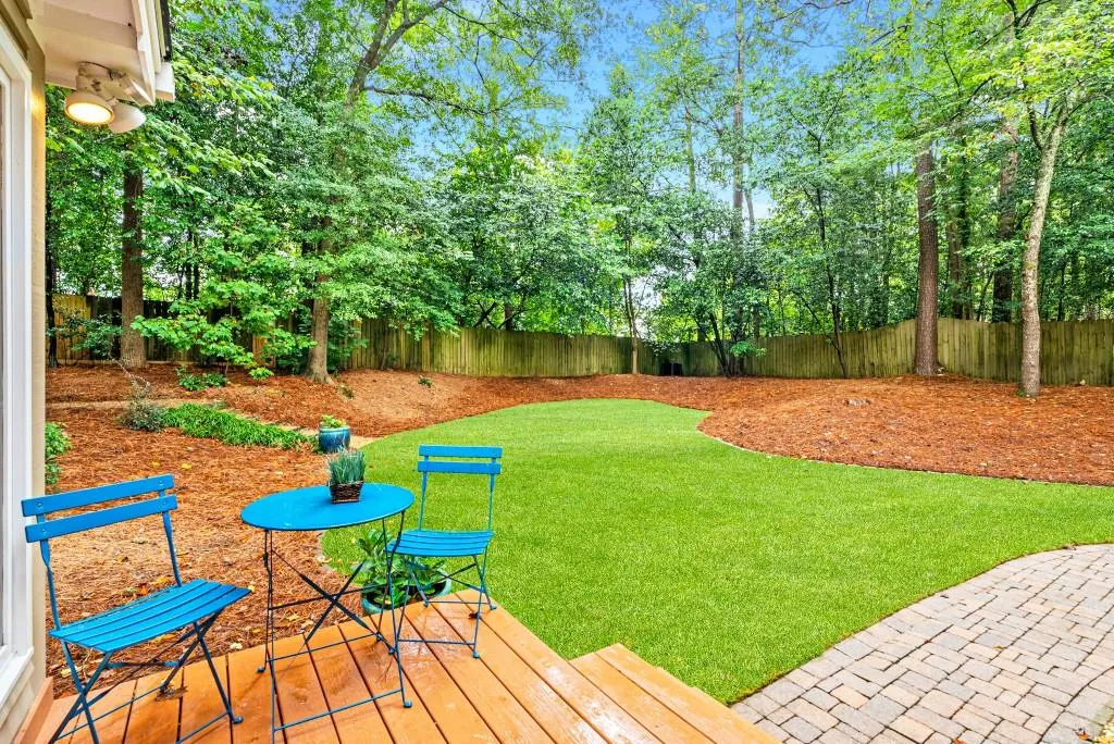 Sunroom Opens To Fully Fenced Stunning Yard!