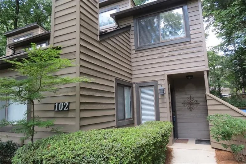 102 Cedar Chase Road, Atlanta, Georgia 30324, 2 Bedrooms Bedrooms, ,2 BathroomsBathrooms,Residential,For Sale,102 Cedar Chase Road,7455550