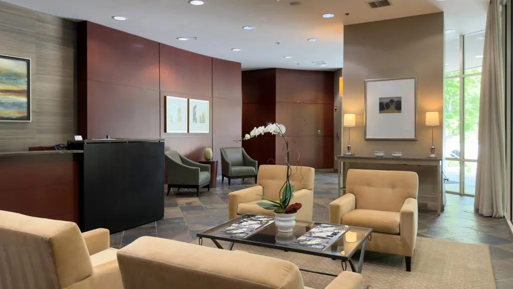 2626 Peachtree Road Nw Unit 1104, Atlanta, Georgia 30305, 2 Bedrooms Bedrooms, 0 ,2 BathroomsBathrooms,Residential,For Sale,2626 Peachtree Road Nw Unit 1104,7752635