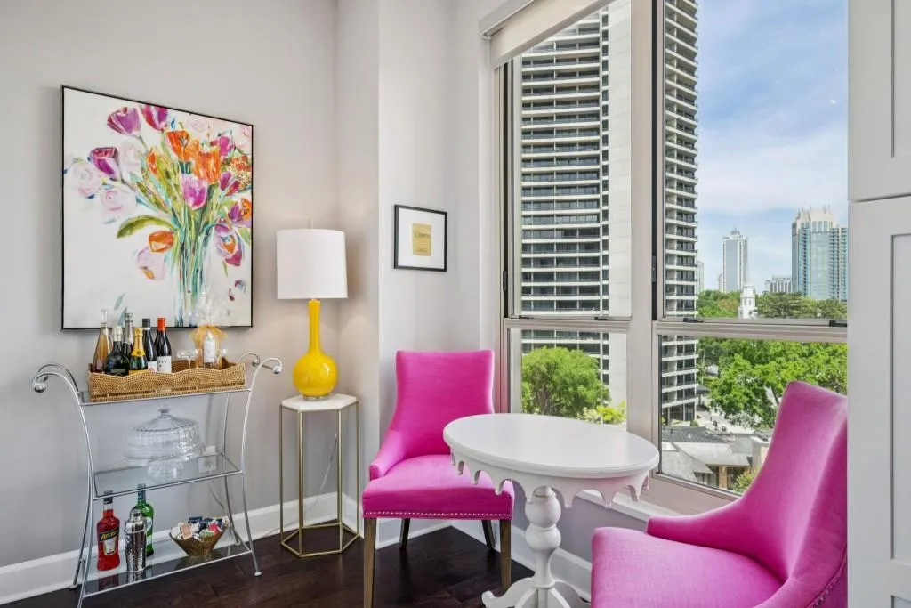 2626 Peachtree Road Nw Unit 1104, Atlanta, Georgia 30305, 2 Bedrooms Bedrooms, 0 ,2 BathroomsBathrooms,Residential,For Sale,2626 Peachtree Road Nw Unit 1104,7752635