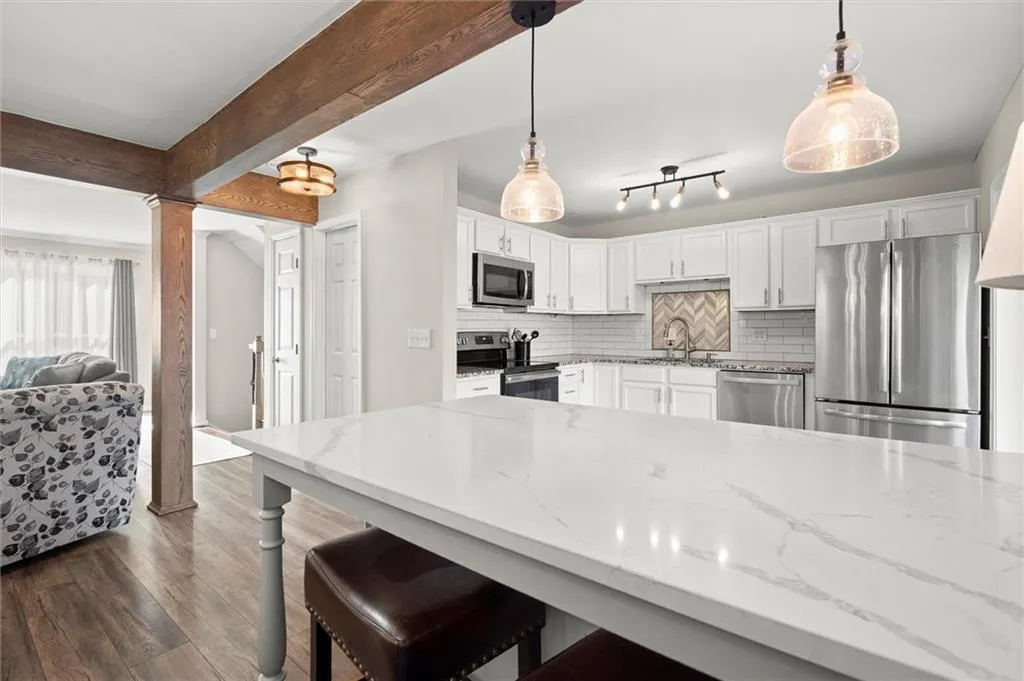 8933 Carroll Manor Drive, Atlanta, Georgia 30350, 2 Bedrooms Bedrooms, ,2 BathroomsBathrooms,Residential,For Sale,8933 Carroll Manor Drive,7706509