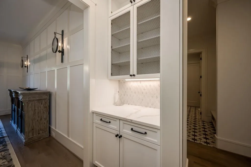 702 Bass Way, Atlanta, Georgia 30328, 5 Bedrooms Bedrooms, ,5 BathroomsBathrooms,Residential,Sold,702 Bass Way,6625264