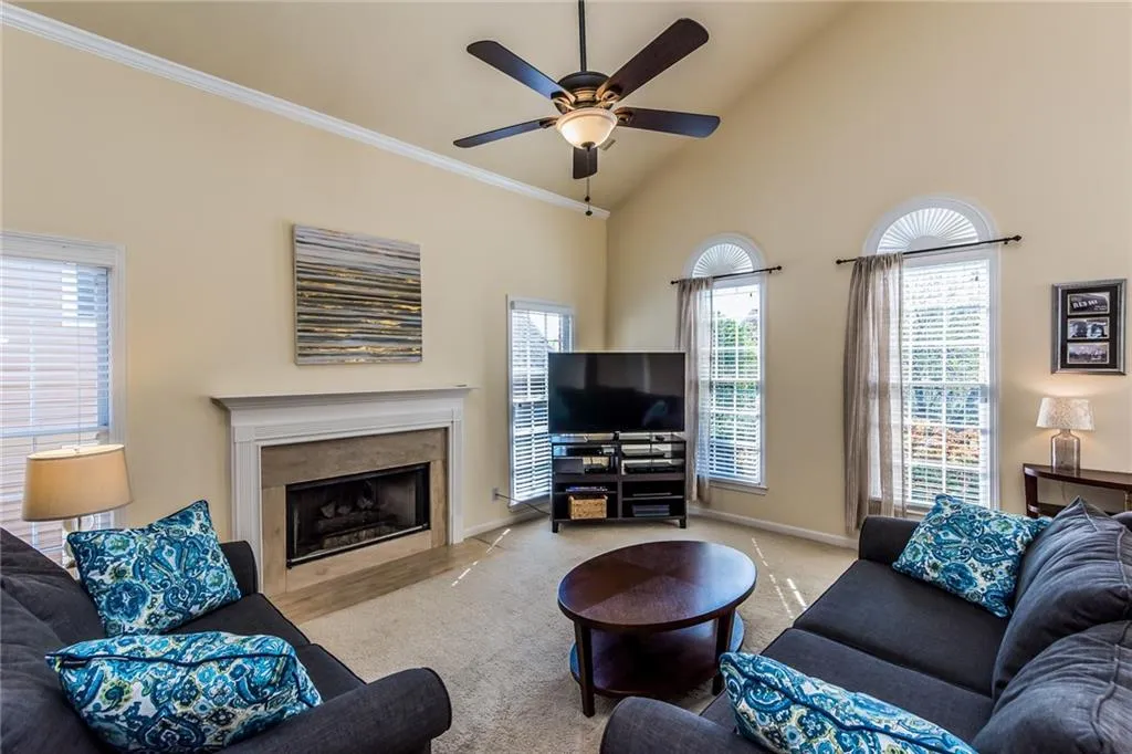 2702 Woodland Brook Lane Se, Atlanta, Georgia 30339, 3 Bedrooms Bedrooms, ,2 BathroomsBathrooms,Residential,Sold,2702 Woodland Brook Lane Se,5977576