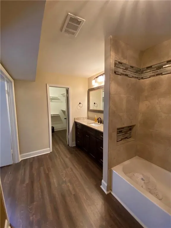 5120 Chemin De Vie, Sandy Springs, Georgia 30342, 3 Bedrooms Bedrooms, ,2 BathroomsBathrooms,Residential,Sold,5120 Chemin De Vie,7212609