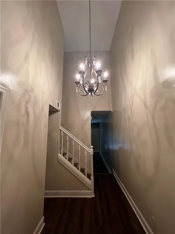 5120 Chemin De Vie, Sandy Springs, Georgia 30342, 3 Bedrooms Bedrooms, ,2 BathroomsBathrooms,Residential,Sold,5120 Chemin De Vie,7212609