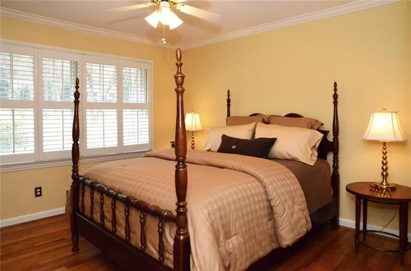 4925 Northway Drive Ne, Atlanta, Georgia 30342, 4 Bedrooms Bedrooms, ,3 BathroomsBathrooms,Residential,Sold,4925 Northway Drive Ne,5965854