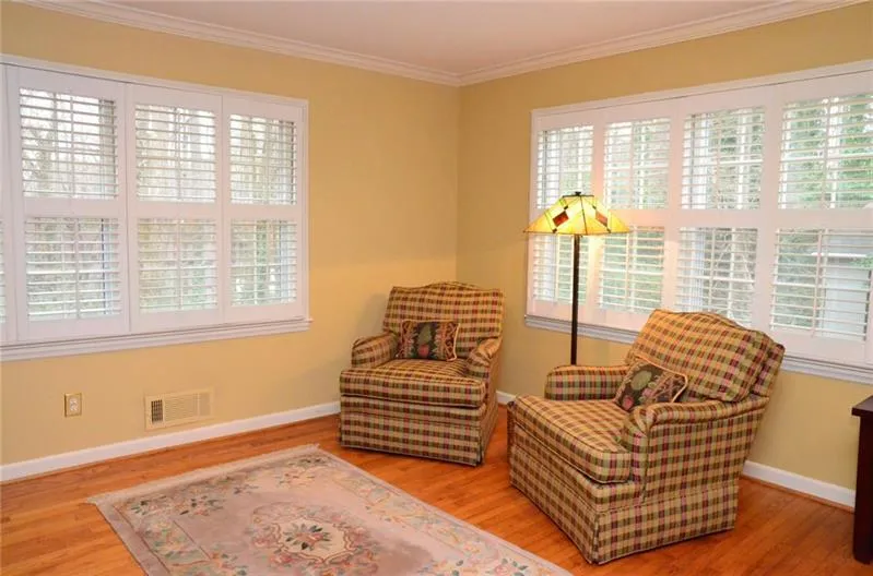 4925 Northway Drive Ne, Atlanta, Georgia 30342, 4 Bedrooms Bedrooms, ,3 BathroomsBathrooms,Residential,Sold,4925 Northway Drive Ne,5965854