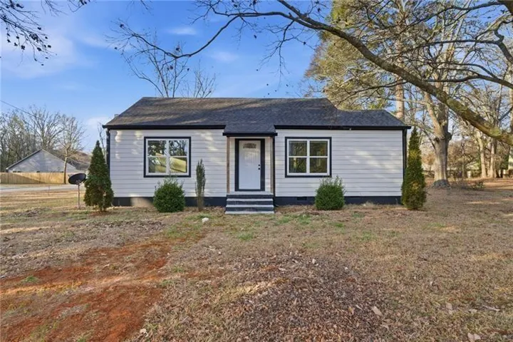 303 Glen Iris Drive, Monroe, Georgia 30655