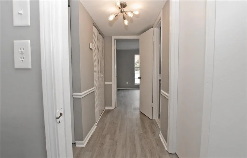 5509 Kingsport Drive, Sandy Springs, Georgia 30342, 2 Bedrooms Bedrooms, ,1 BathroomBathrooms,Residential,Sold,5509 Kingsport Drive,7011951