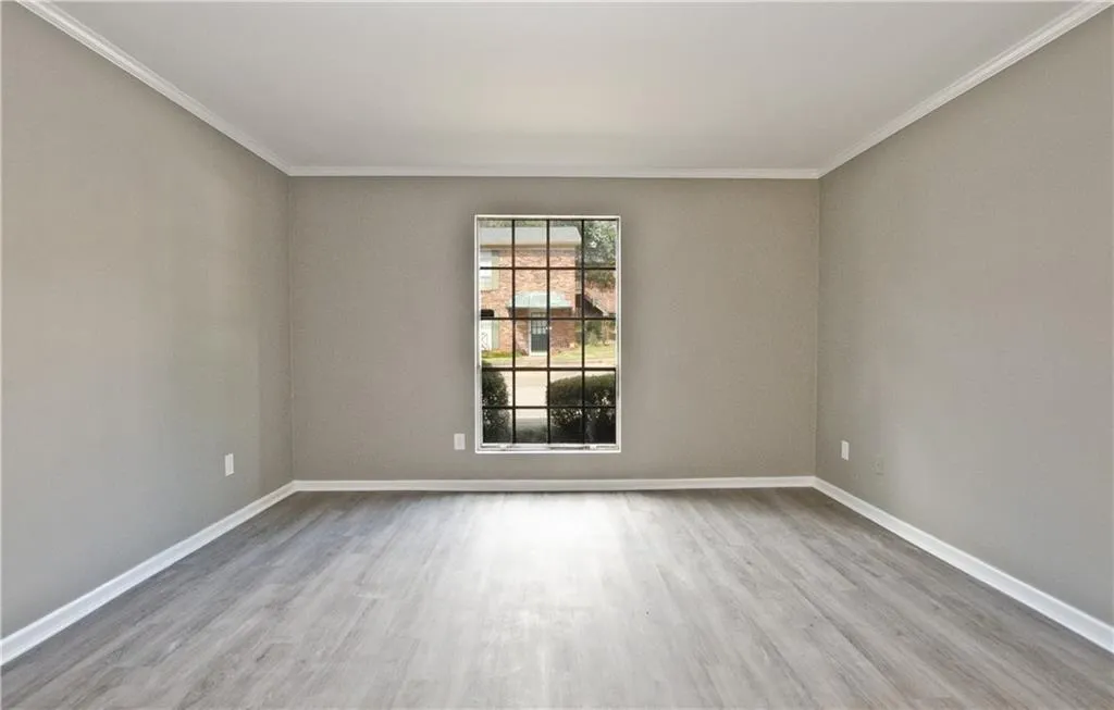 5509 Kingsport Drive, Sandy Springs, Georgia 30342, 2 Bedrooms Bedrooms, ,1 BathroomBathrooms,Residential,Sold,5509 Kingsport Drive,7011951