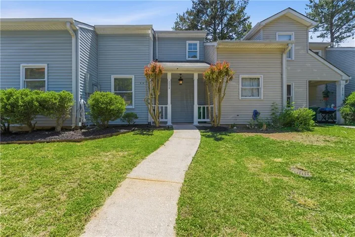 2216 Wellington Circle, Lithonia, Georgia 30058