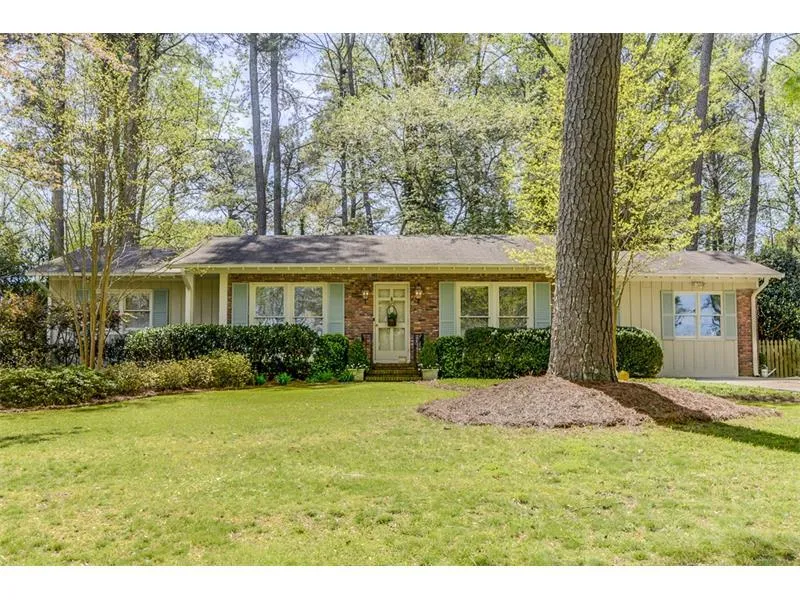 365 Pine Forest Road Ne, Sandy Springs, Georgia 30342, 3 Bedrooms Bedrooms, ,2 BathroomsBathrooms,Residential,Sold,365 Pine Forest Road Ne,5953650