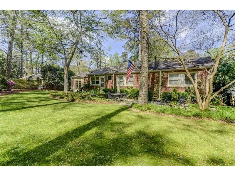 365 Pine Forest Road Ne, Sandy Springs, Georgia 30342, 3 Bedrooms Bedrooms, ,2 BathroomsBathrooms,Residential,Sold,365 Pine Forest Road Ne,5953650