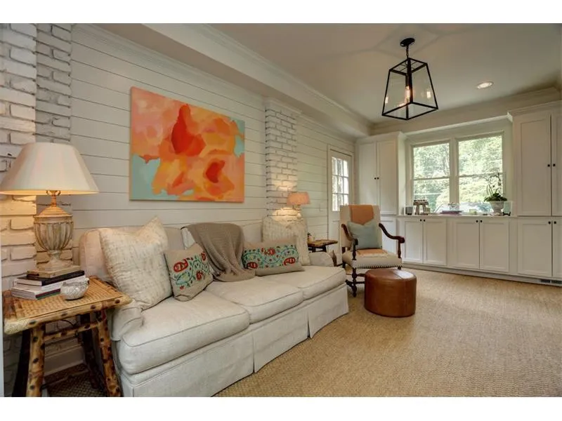 365 Pine Forest Road Ne, Sandy Springs, Georgia 30342, 3 Bedrooms Bedrooms, ,2 BathroomsBathrooms,Residential,Sold,365 Pine Forest Road Ne,5953650