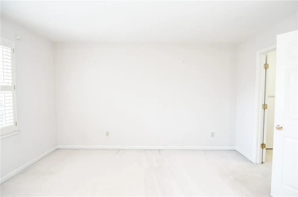 175 Belmont Trace, Sandy Springs, Georgia 30328, 3 Bedrooms Bedrooms, ,2 BathroomsBathrooms,Residential,Sold,175 Belmont Trace,7347192