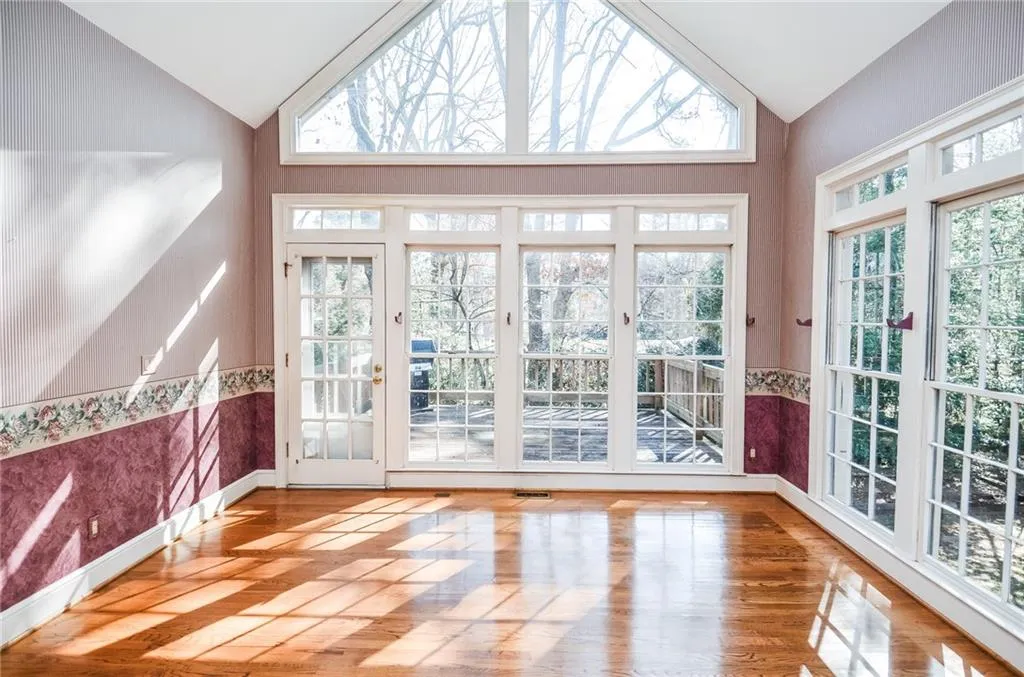 175 Belmont Trace, Sandy Springs, Georgia 30328, 3 Bedrooms Bedrooms, ,2 BathroomsBathrooms,Residential,Sold,175 Belmont Trace,7347192