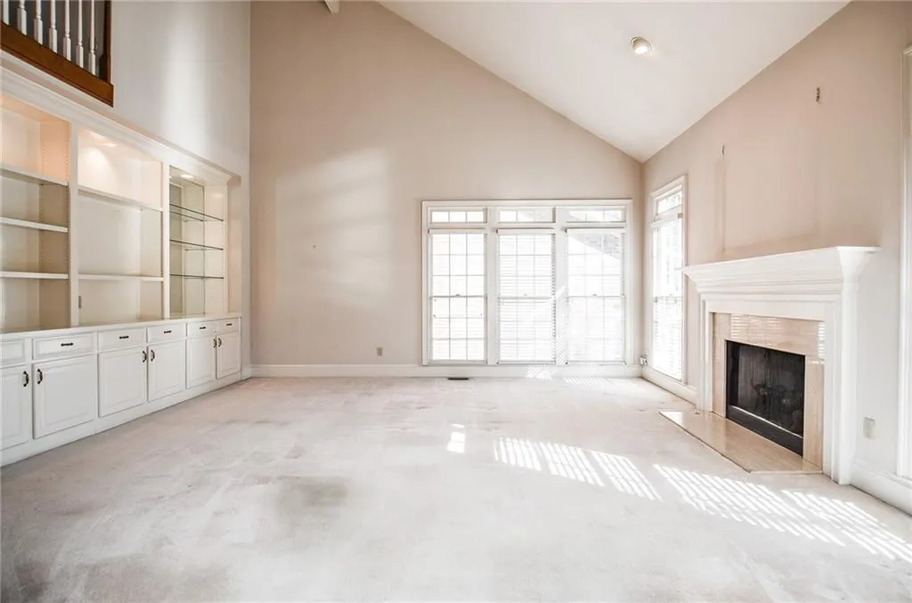 175 Belmont Trace, Sandy Springs, Georgia 30328, 3 Bedrooms Bedrooms, ,2 BathroomsBathrooms,Residential,Sold,175 Belmont Trace,7347192