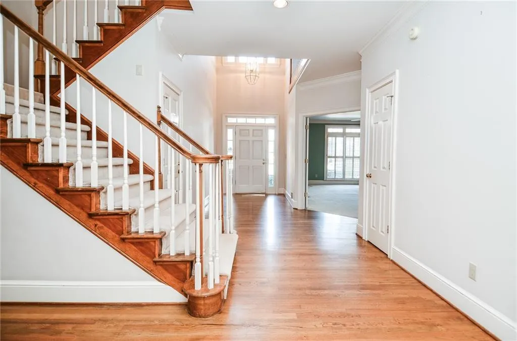 175 Belmont Trace, Sandy Springs, Georgia 30328, 3 Bedrooms Bedrooms, ,2 BathroomsBathrooms,Residential,Sold,175 Belmont Trace,7347192