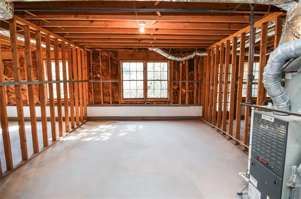 175 Belmont Trace, Sandy Springs, Georgia 30328, 3 Bedrooms Bedrooms, ,2 BathroomsBathrooms,Residential,Sold,175 Belmont Trace,7347192