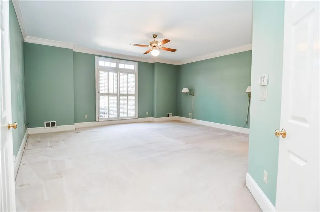 175 Belmont Trace, Sandy Springs, Georgia 30328, 3 Bedrooms Bedrooms, ,2 BathroomsBathrooms,Residential,Sold,175 Belmont Trace,7347192