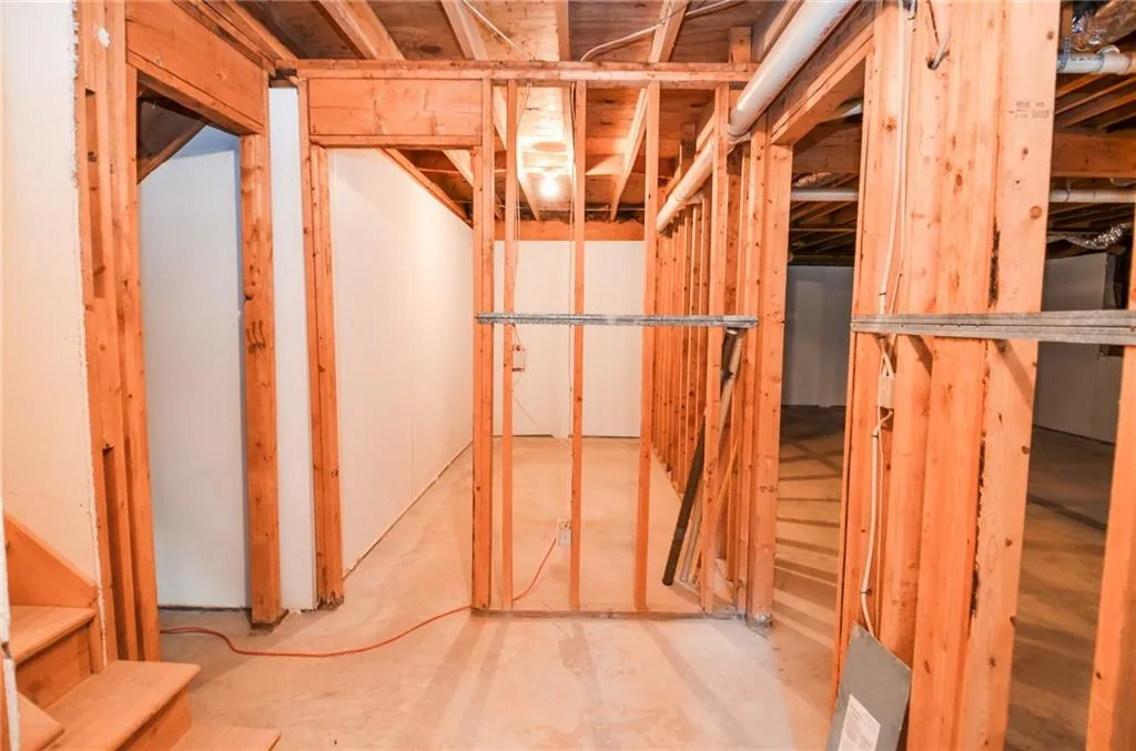 175 Belmont Trace, Sandy Springs, Georgia 30328, 3 Bedrooms Bedrooms, ,2 BathroomsBathrooms,Residential,Sold,175 Belmont Trace,7347192