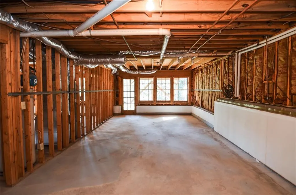 175 Belmont Trace, Sandy Springs, Georgia 30328, 3 Bedrooms Bedrooms, ,2 BathroomsBathrooms,Residential,Sold,175 Belmont Trace,7347192