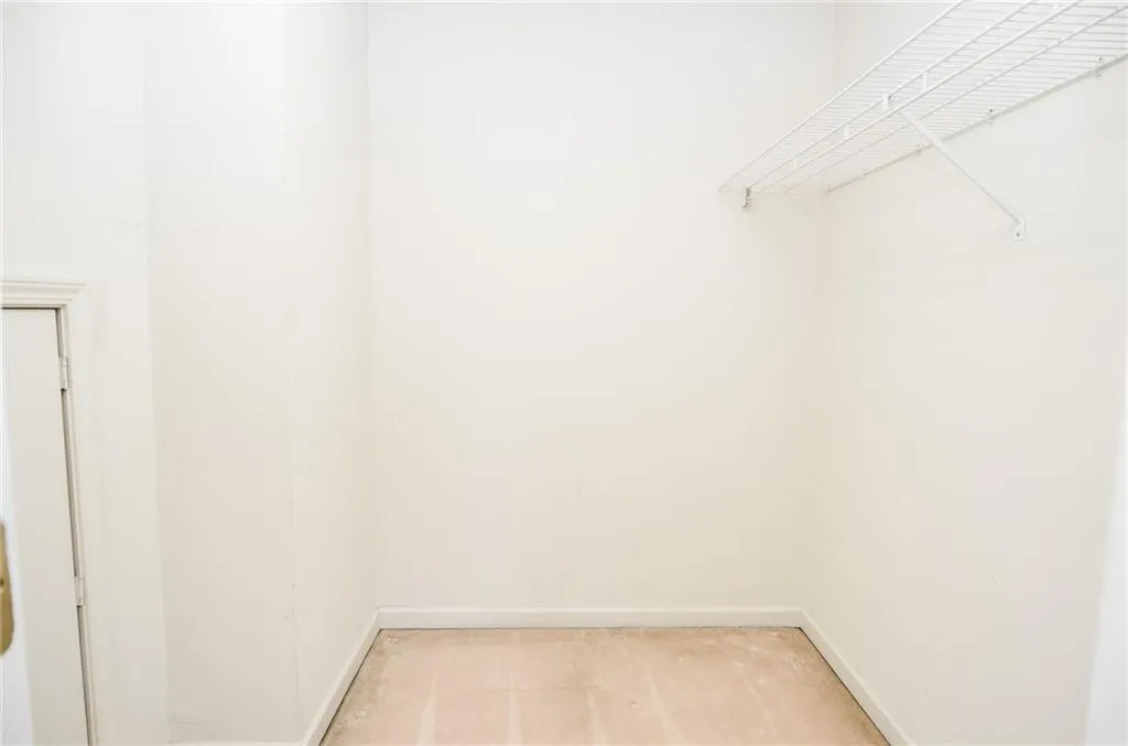 175 Belmont Trace, Sandy Springs, Georgia 30328, 3 Bedrooms Bedrooms, ,2 BathroomsBathrooms,Residential,Sold,175 Belmont Trace,7347192