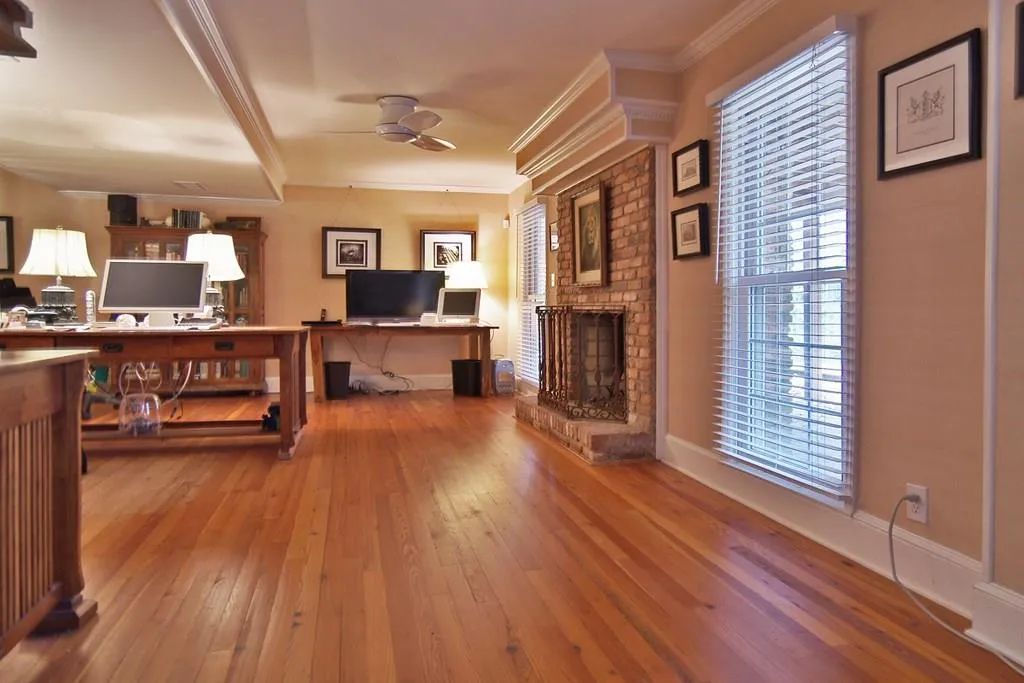 205 Mark Trail, Sandy Springs, Georgia 30328, 4 Bedrooms Bedrooms, ,3 BathroomsBathrooms,Residential,Sold,205 Mark Trail,5576392