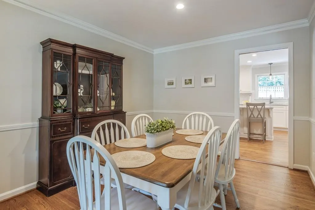 7290 Wynhill Drive, Sandy Springs, Georgia 30328, 4 Bedrooms Bedrooms, ,3 BathroomsBathrooms,Residential,Sold,7290 Wynhill Drive,6595845