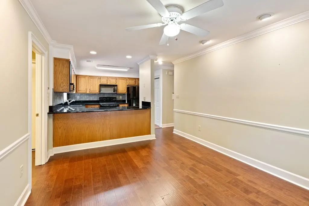 22 Westfair Court, Atlanta, Georgia 30328, 3 Bedrooms Bedrooms, ,2 BathroomsBathrooms,Residential,Sold,22 Westfair Court,6589363