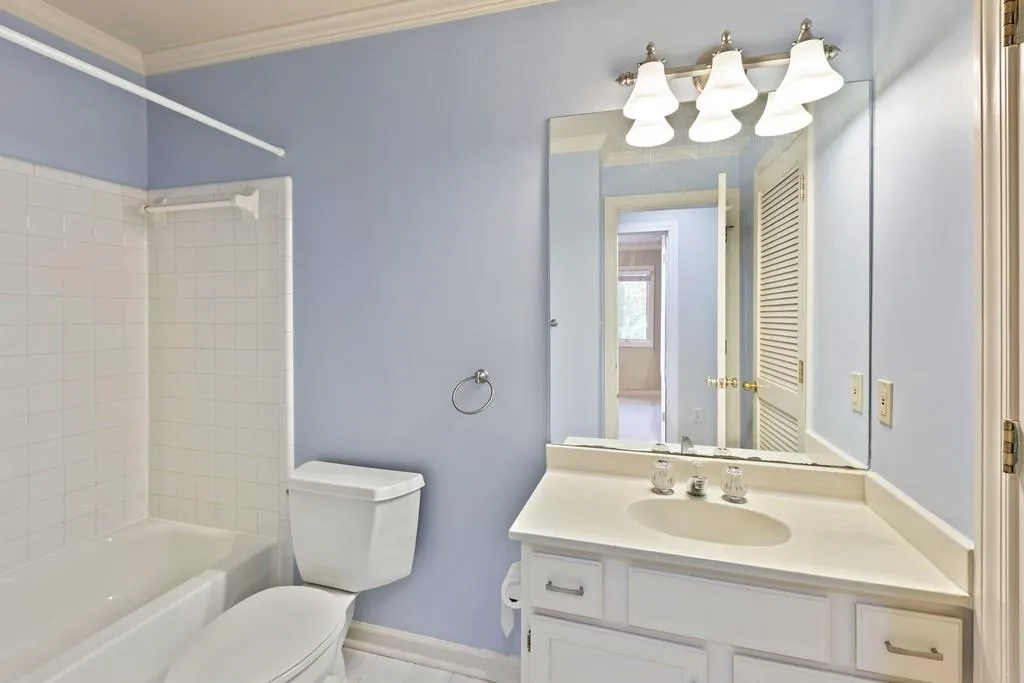 22 Westfair Court, Atlanta, Georgia 30328, 3 Bedrooms Bedrooms, ,2 BathroomsBathrooms,Residential,Sold,22 Westfair Court,6589363