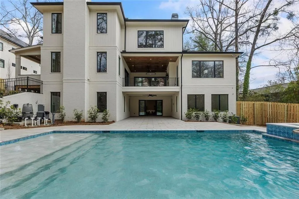 4524 Mystic Drive, Sandy Springs, Georgia 30342, 6 Bedrooms Bedrooms, ,6 BathroomsBathrooms,Residential,For Sale,4524 Mystic Drive,7723524