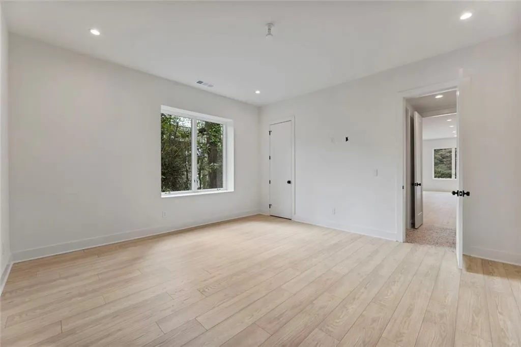 Terrace Level Bedroom