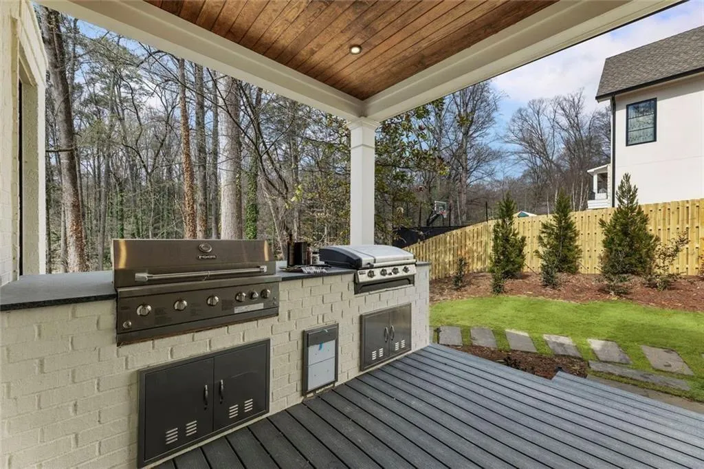 Outdoor Grilling/Entertainment Space