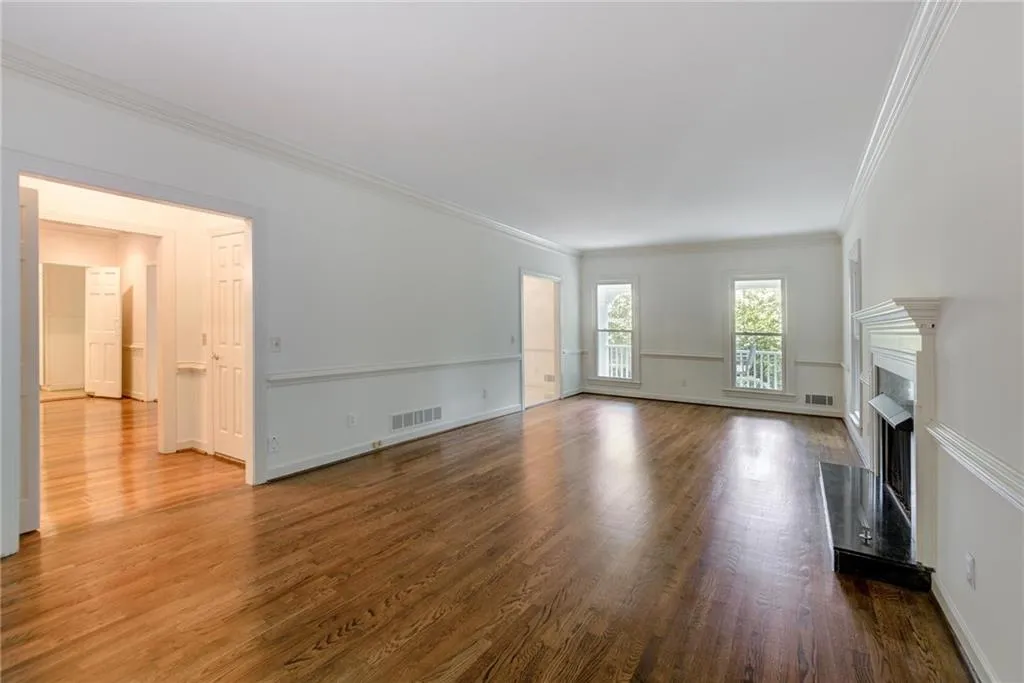 405 Ferry Landing Nw, Sandy Springs, Georgia 30328, 4 Bedrooms Bedrooms, ,3 BathroomsBathrooms,Residential,Sold,405 Ferry Landing Nw,7111822