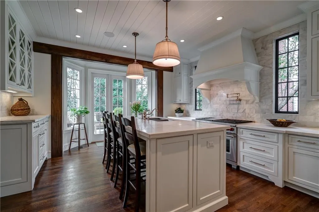 2864 Arden Road Nw, Atlanta, Georgia 30327, 5 Bedrooms Bedrooms, ,5 BathroomsBathrooms,Residential,Sold,2864 Arden Road Nw,5792574