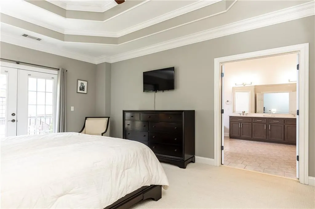 5492 Glenridge Drive Unit 508, Atlanta, Georgia 30342, 4 Bedrooms Bedrooms, ,3 BathroomsBathrooms,Residential,Sold,5492 Glenridge Drive Unit 508,7476470