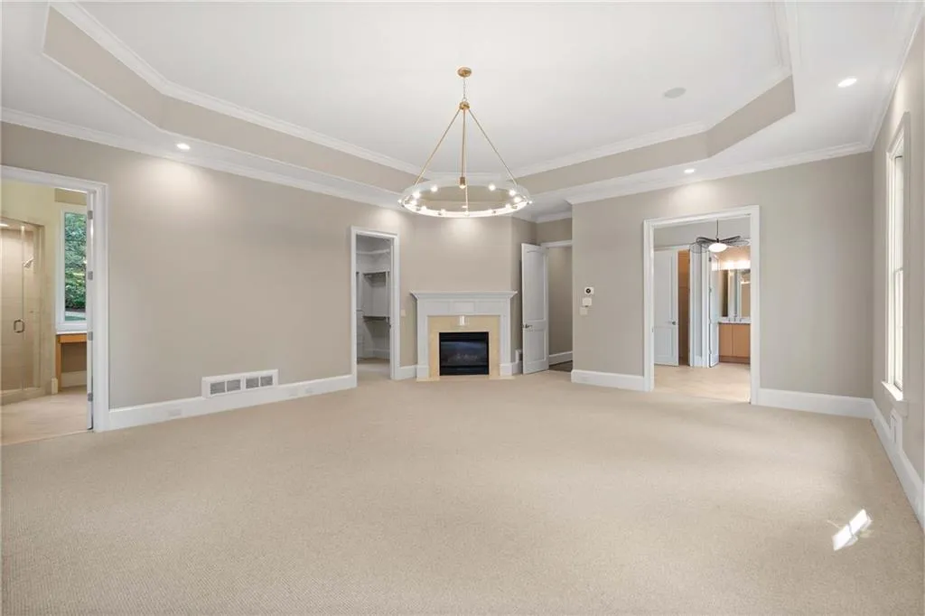 5027 Green Pine Drive, Atlanta, Georgia 30342, 5 Bedrooms Bedrooms, ,5 BathroomsBathrooms,Residential,For Sale,5027 Green Pine Drive,7670381