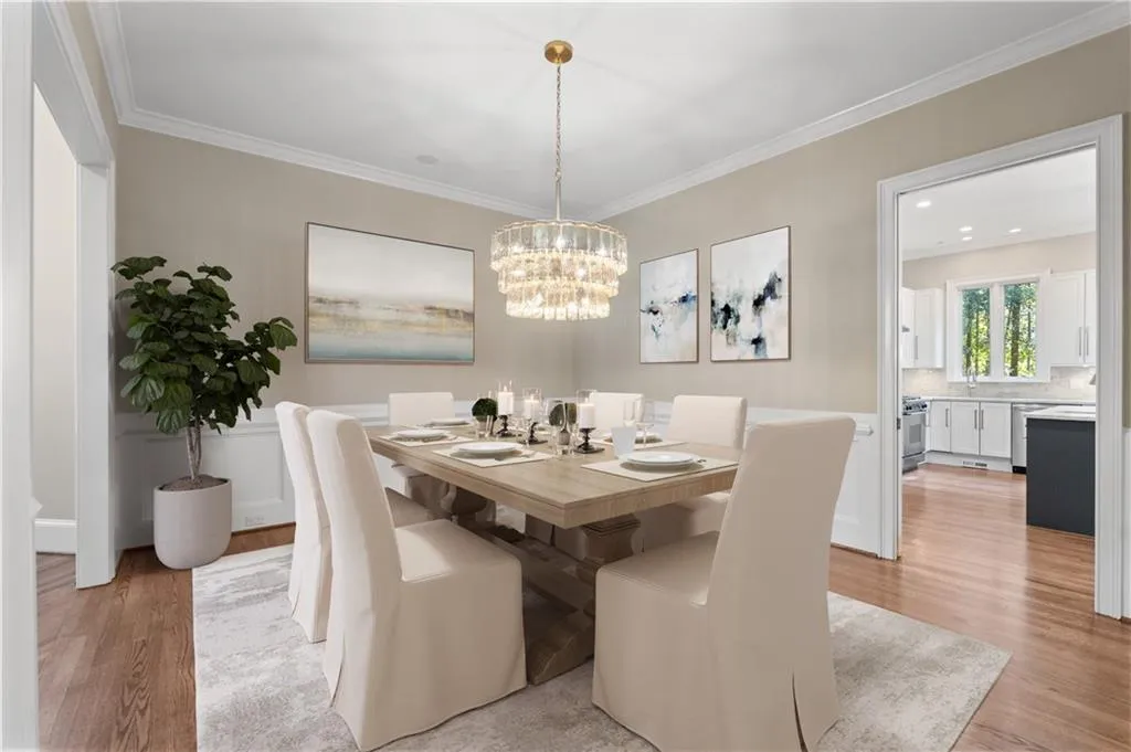 5027 Green Pine Drive, Atlanta, Georgia 30342, 5 Bedrooms Bedrooms, ,5 BathroomsBathrooms,Residential,For Sale,5027 Green Pine Drive,7670381