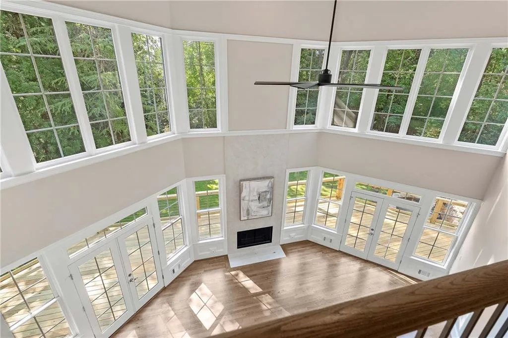 5027 Green Pine Drive, Atlanta, Georgia 30342, 5 Bedrooms Bedrooms, ,5 BathroomsBathrooms,Residential,For Sale,5027 Green Pine Drive,7670381