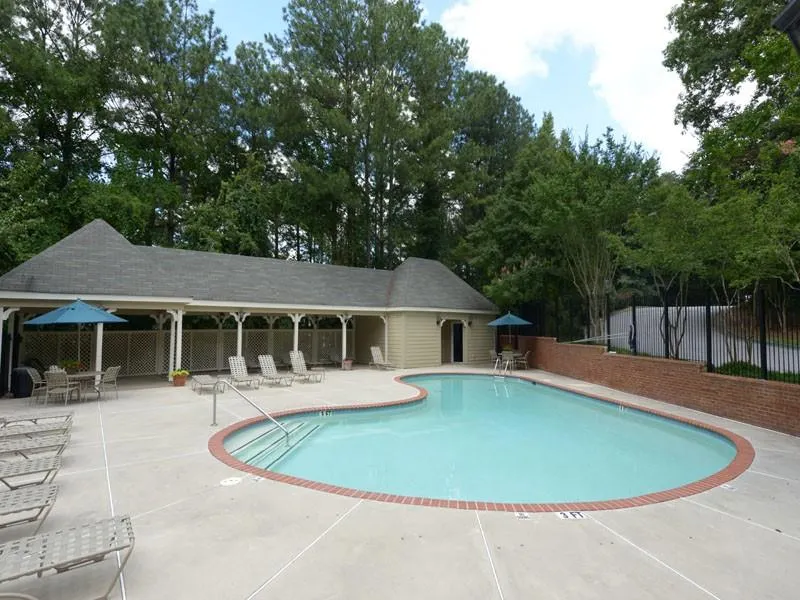 301 Bainbridge Drive Unit 301, Atlanta, Georgia 30327, 2 Bedrooms Bedrooms, ,2 BathroomsBathrooms,Residential,Sold,301 Bainbridge Drive Unit 301,5628520